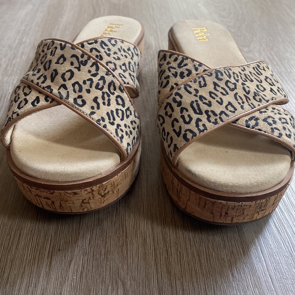 Reba Payden Cheetah Leather Flatforms - Picture 3 of 15